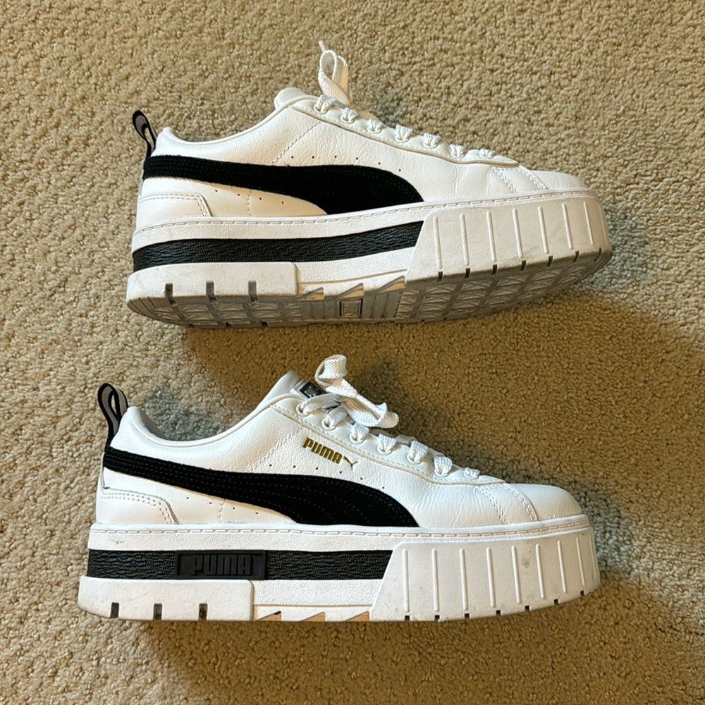 Womens PUMA Mayze Platform Athletic Shoe - White / Black size 9